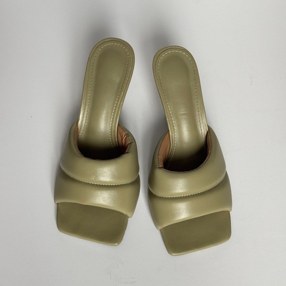 Summer Heeled Sandals - Size 7.5 - Picture 4 of 14